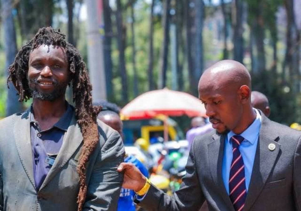 Rasta Man with Geoffrey Mosiria before transformation. PHOTO/https://www.facebook.com/kiongozi.mosiriake