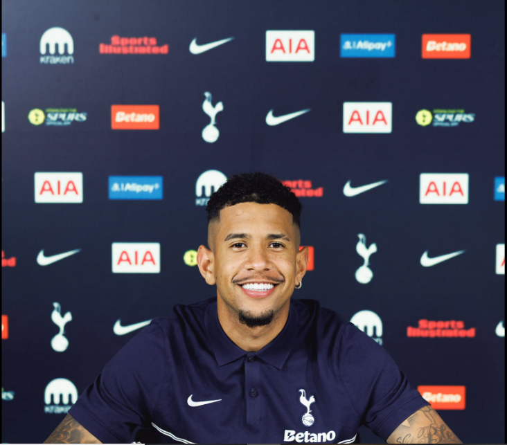 Savinho completes permanent move to Tottenham from Manchester City