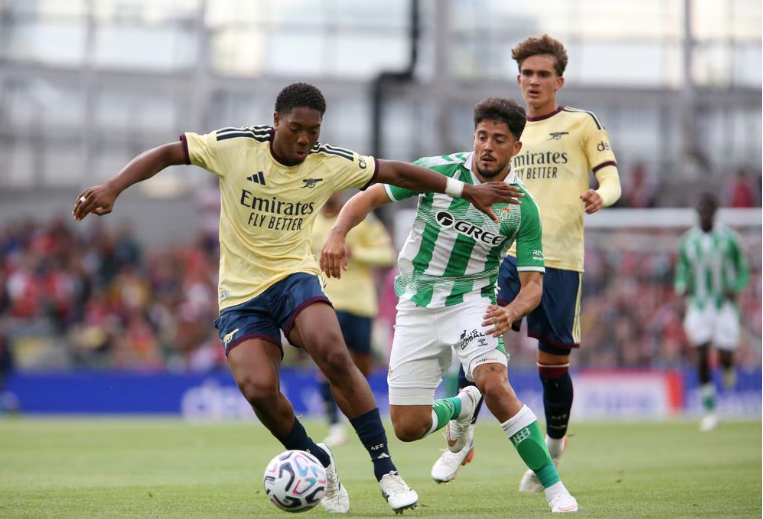 Lewis-Skelly delighted by Arsenal academy youngsters' mentality