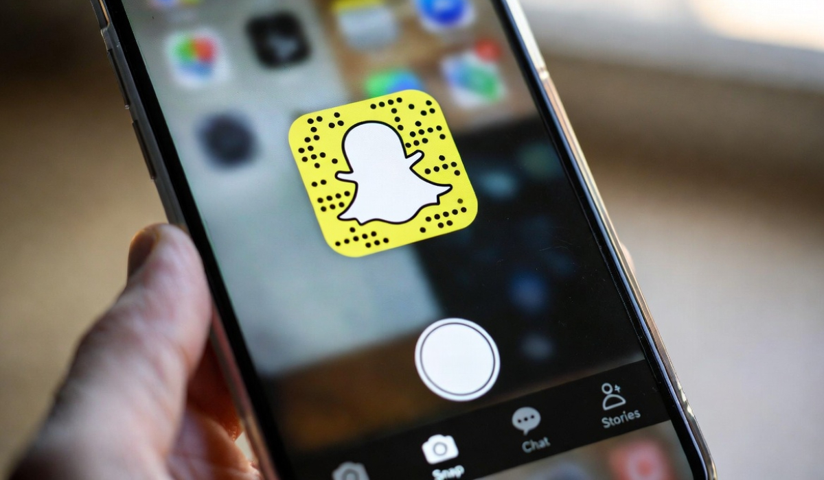 Snapchat joins other popular platforms in fight against 'AI slop'