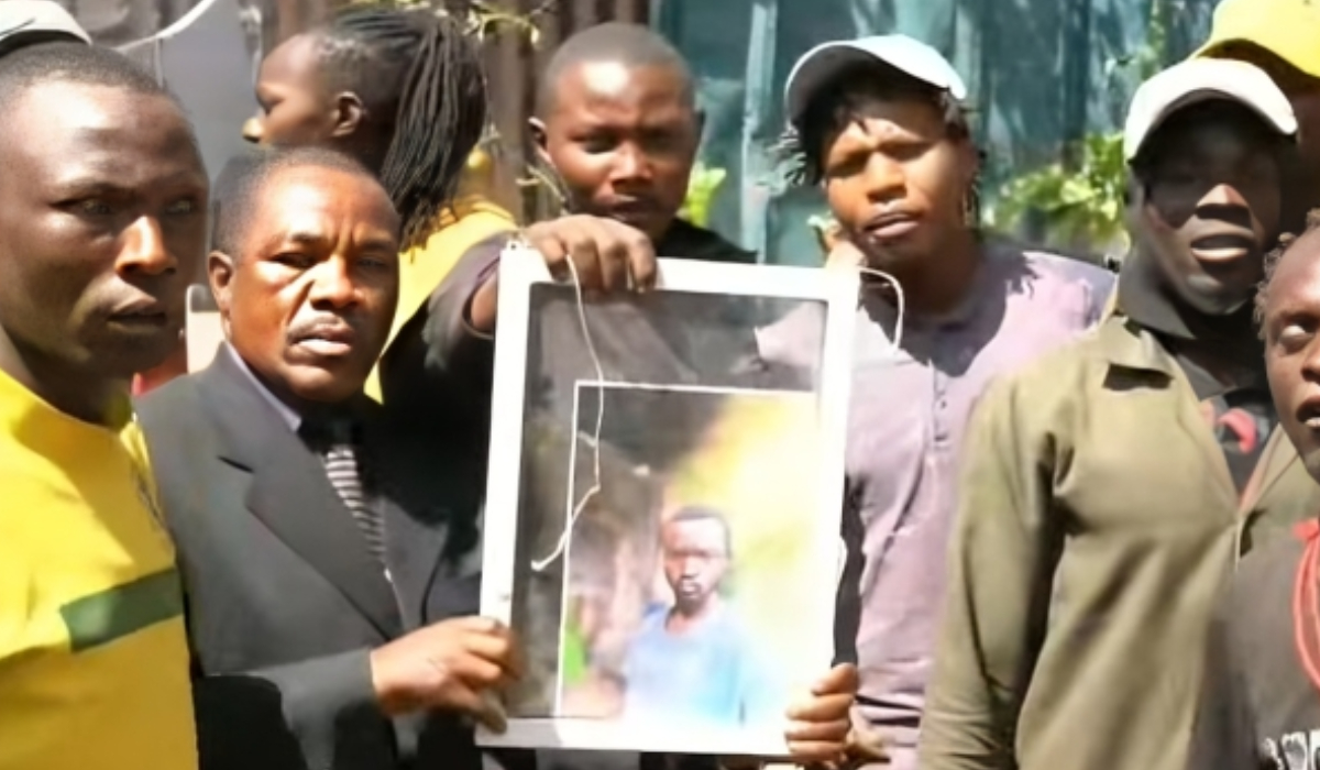 Protests erupt in Umoja after man dies after being pushed from moving matatu