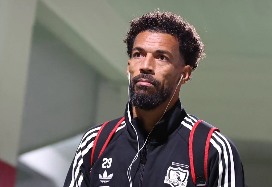 Vozinha in Colo-Colo colours ahead of Unión Española fixture. PHOTO/https://www.facebook.com/colocolo