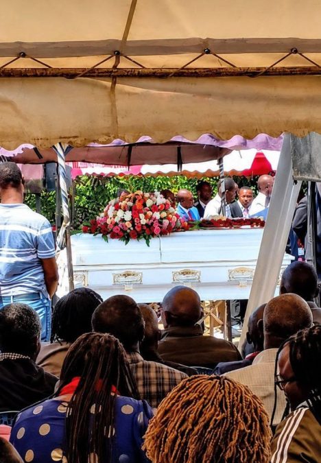 Joy Kanini's burial. PHOTO/https://www.facebook.com/Honcatewaruguru