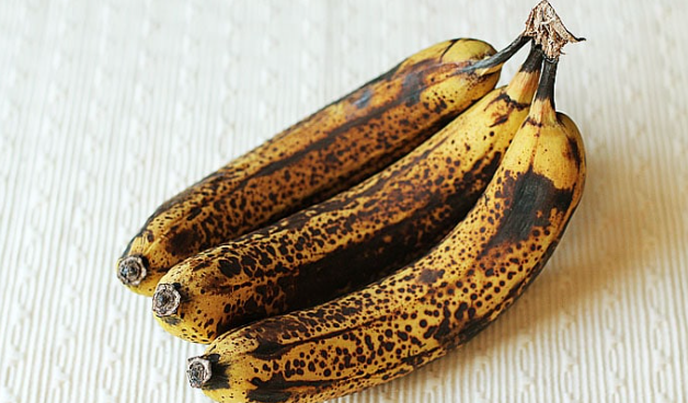 Best ways to use overripe bananas in your kitchen