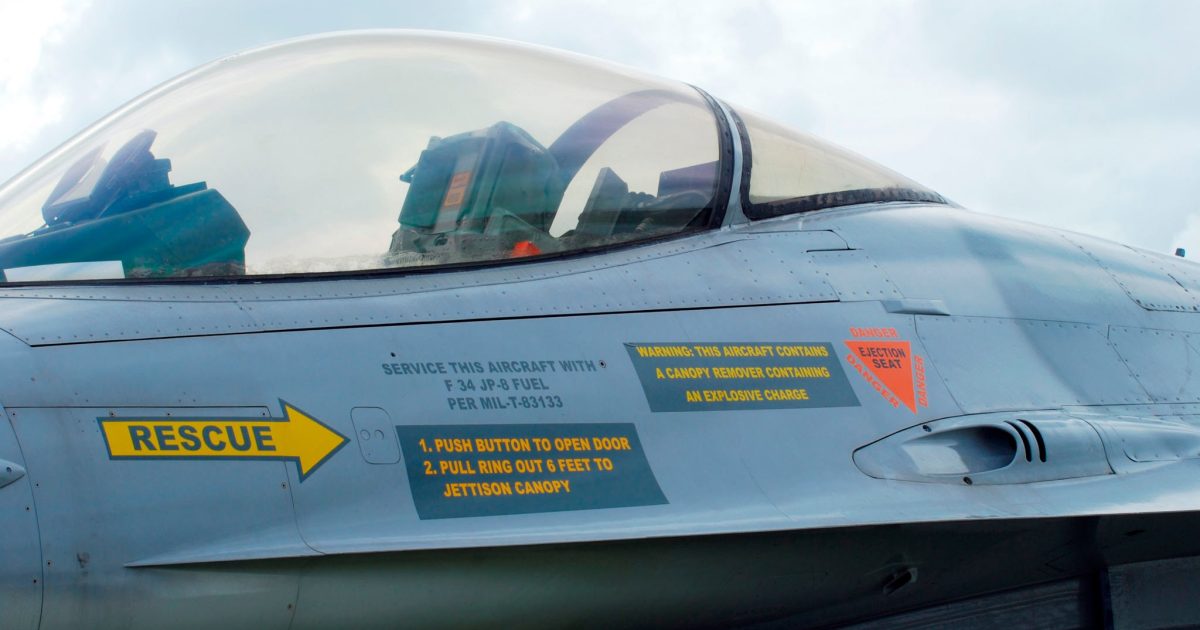 What is a fourth-generation aviator pilot? Understanding fighter jet generations and pilot ranks