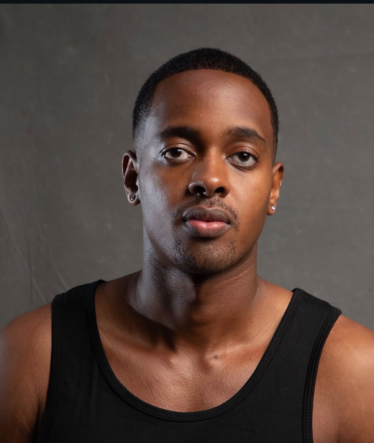Content creator Raymond Kahuma surprises struggling Mirema businessman