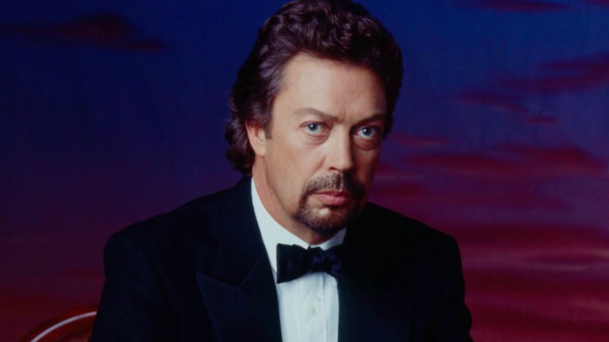Actor Tim Curry dies aged 80
