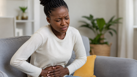 PCOS vs Endometriosis: Differences and symptoms to watch