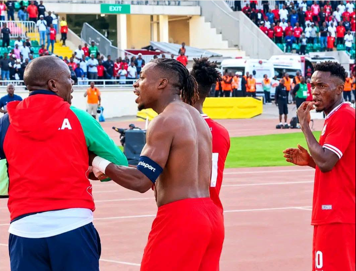 Harambee Stars captain Abud Omar in heated exchange with team's kit manager after Saturday's, September 26, 2026 1-1 draw with Eritrea in the 2027 AFCON Qualifier at the Nyayo National Stadium. PHOTO/https://www.facebook.com/TeyaKenya