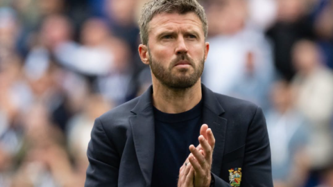 Carrick warns Manchester United of confident Sabah ahead of Champions League return
