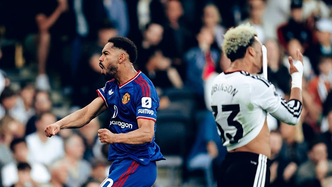 Cunha rescues point for Manchester United after horror Lisandro Martinez's own goal at Fulham
