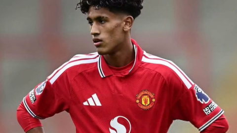 JJ Gabriel asks to leave Manchester United amid shock at Old Trafford