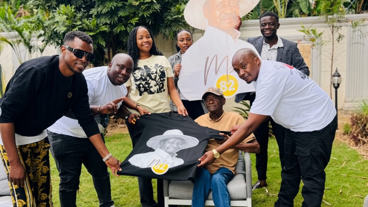 Cassypool visits Jaguar’s home to celebrate Museveni’s 82nd birthday