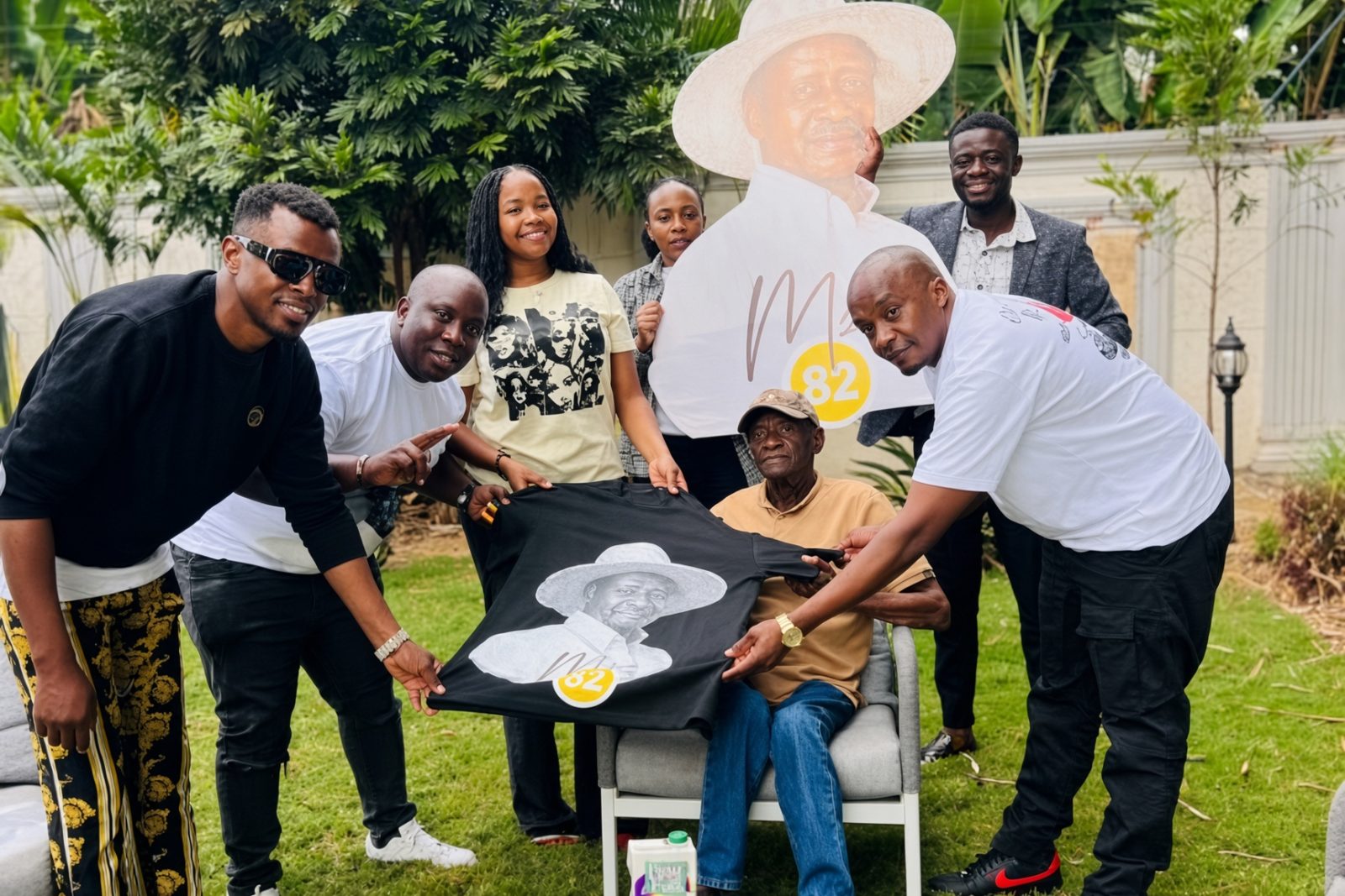 Cassypool visits Jaguar’s home to celebrate Museveni’s 82nd birthday