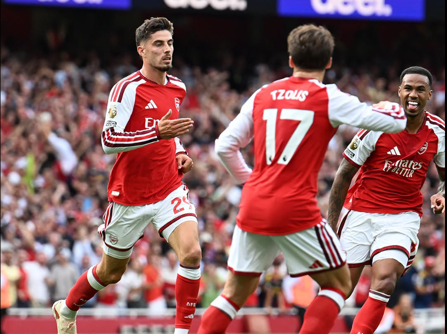 Odegaard and Saka shine as Arsenal come from behind to sink Chelsea