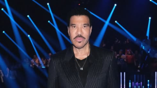 Lionel Richie hospitalised in ICU after concert