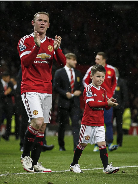 Wayne Rooney walks on the pitch previously as Manchester United player. PHOTO/https://www.facebook.com/WayneRooney/photos