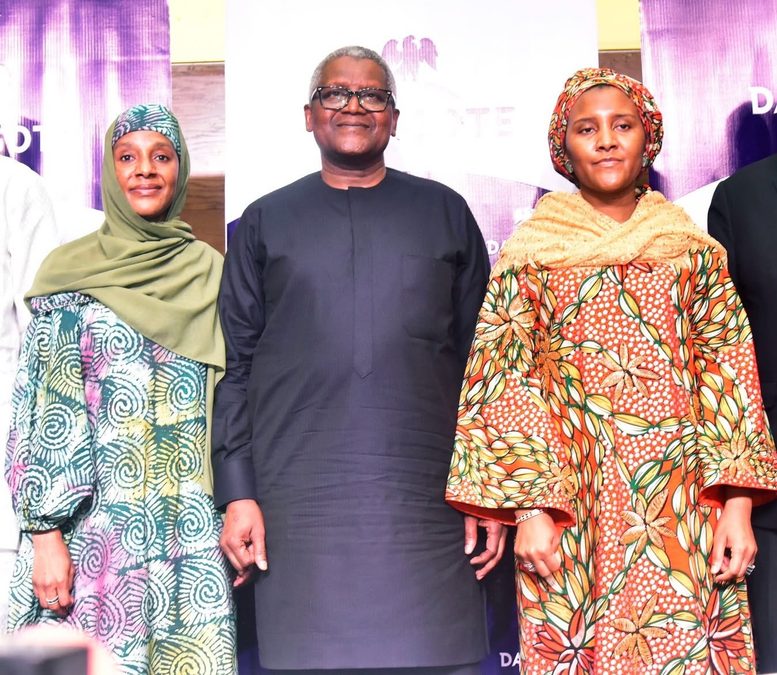 Mariya Aliko Dangote (left), Aliko Dangote and Fatima Aliko Dangote. PHOTO/web.facebook.com/dangotegroup